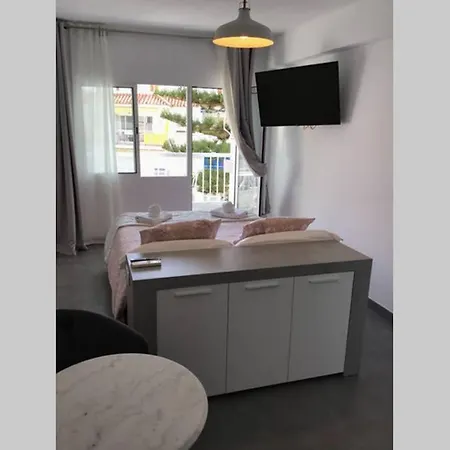 Loft Moderno Y Acogedor Centrico Y Silecioso Appartement Nerja Buitenkant foto